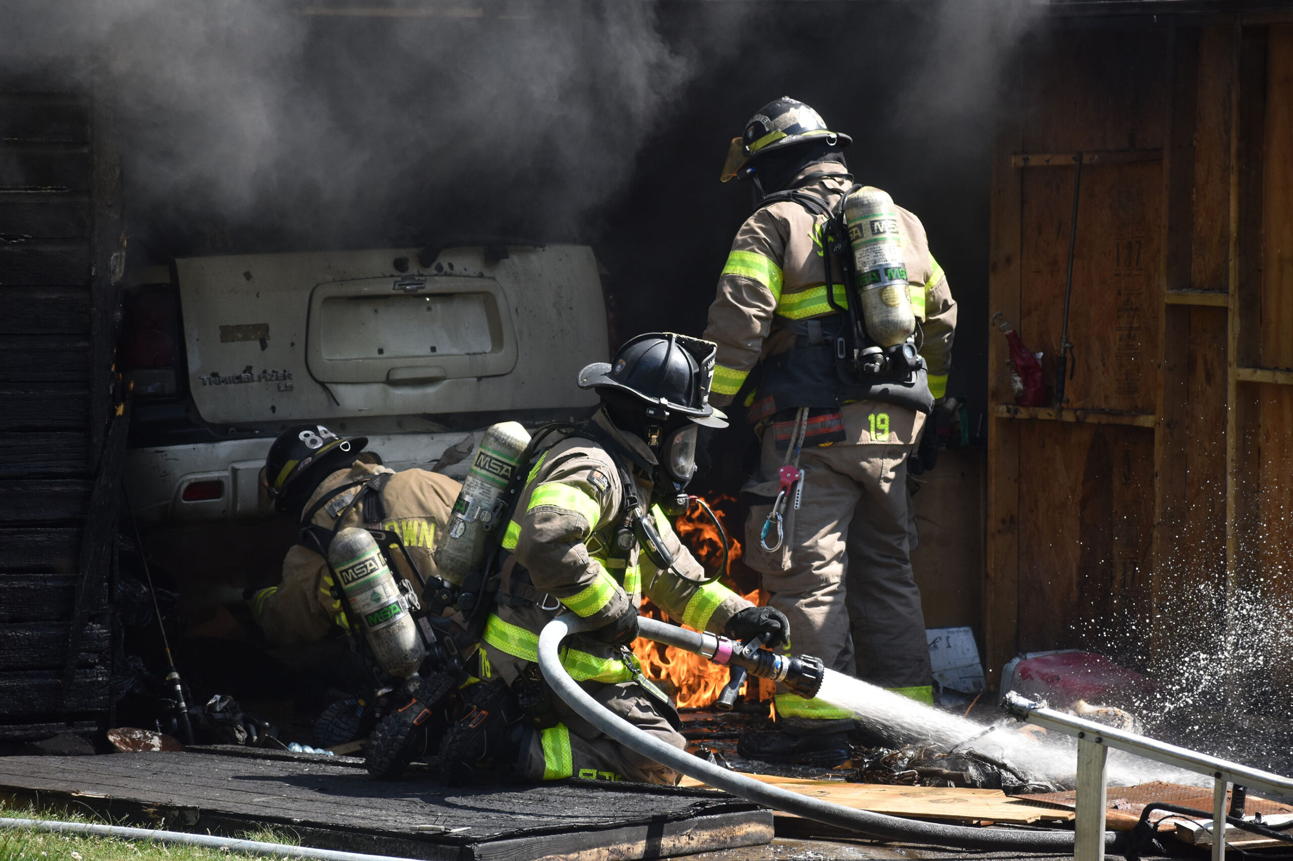 Jamestown crews halt spread of garage fire | News, Sports, Jobs - Vimarsana News